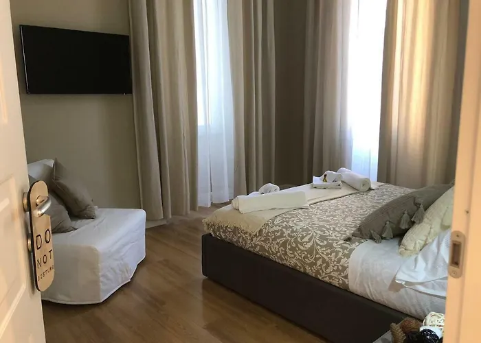 Pantheon Luxury Апартаменты *